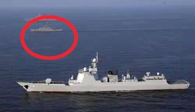 伊朗护卫舰被美潜艇击沉，此举给中方也上了一课：有这种想法不挨打才怪！3月4