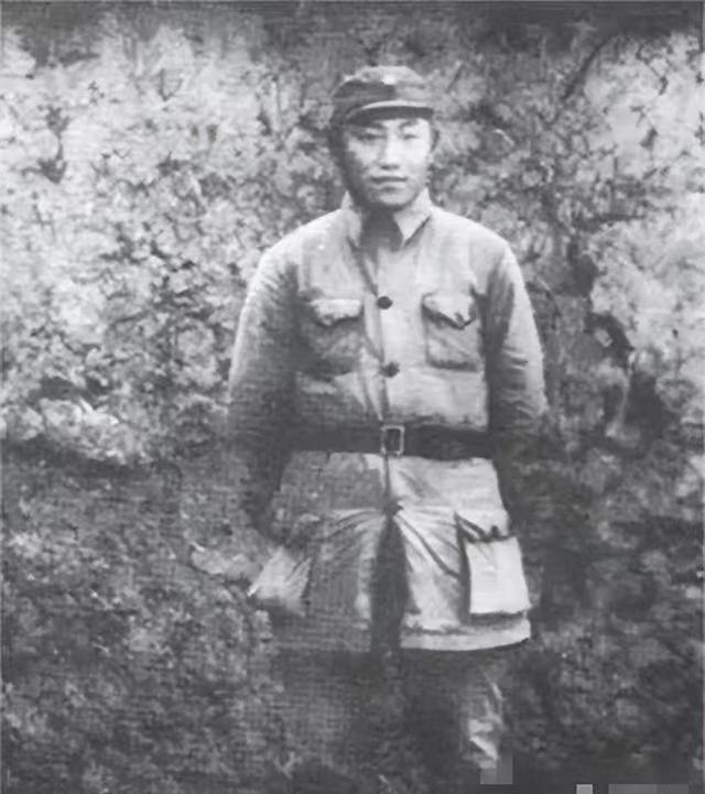 一个叛徒如何端掉两千红军？三个致命漏洞，现在看也是冷汗直冒你们知道这事儿有