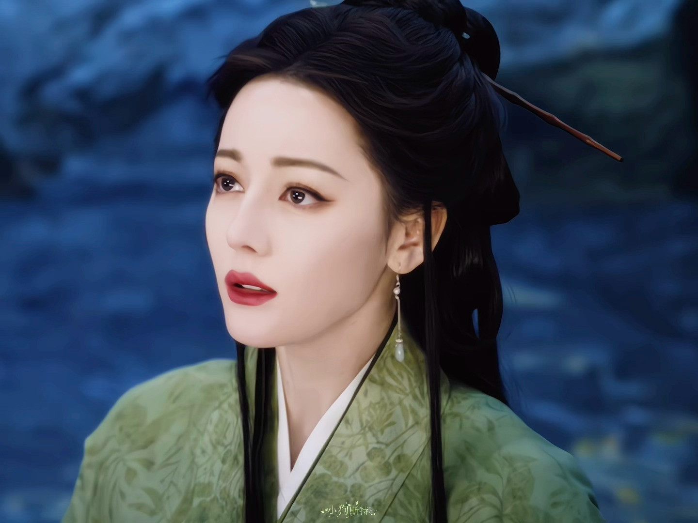 贺思慕妈咪🥺这一身真的好温婉动人白日提灯