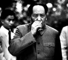 ☁1966年，美国为了暗杀毛主席，派出了一个培养了多年的女特工，没想到他们