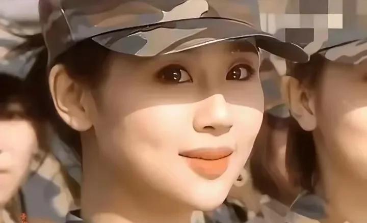 好像懂了，杨紫粉丝为什么一直坚持认为她是美女了。杨紫的颜值，可以说是内娱争议性
