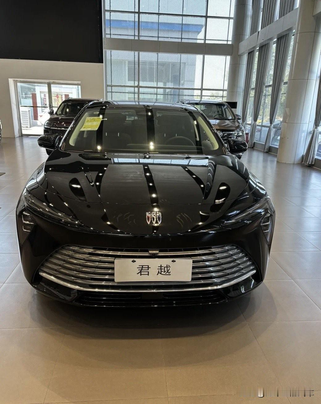 高速路上能打的，永远是那几款B级轿车？！背景：A级车飘、中大型车笨、SUV噪