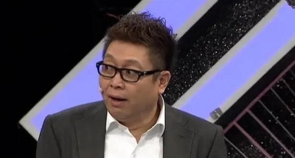 当年，王为念和小香玉离婚后，王为念不甘心说道：“要不是朱军，我和小香玉也不会离婚