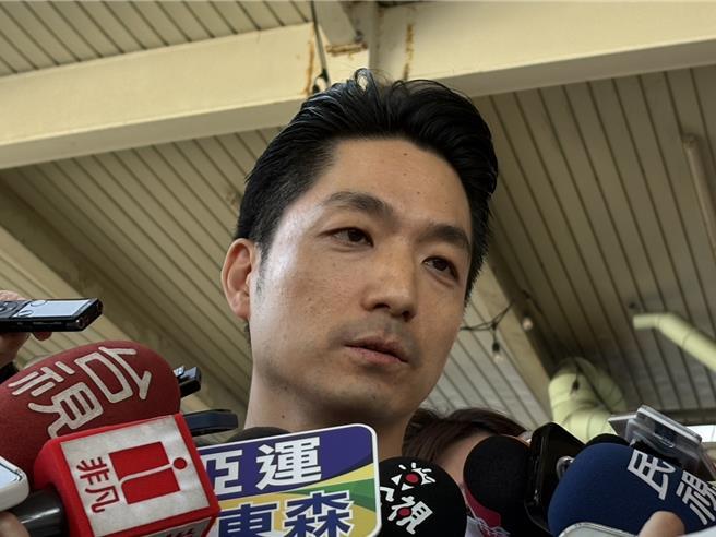 台北市长蒋万安被爆出，立院简历突然被修改，从宾州大学SJD（法学博士）变成JD（