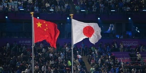 中国解放台湾,日本有很大可能会动手,一是日本想借此解脱二战后的束缚,二是借助美国