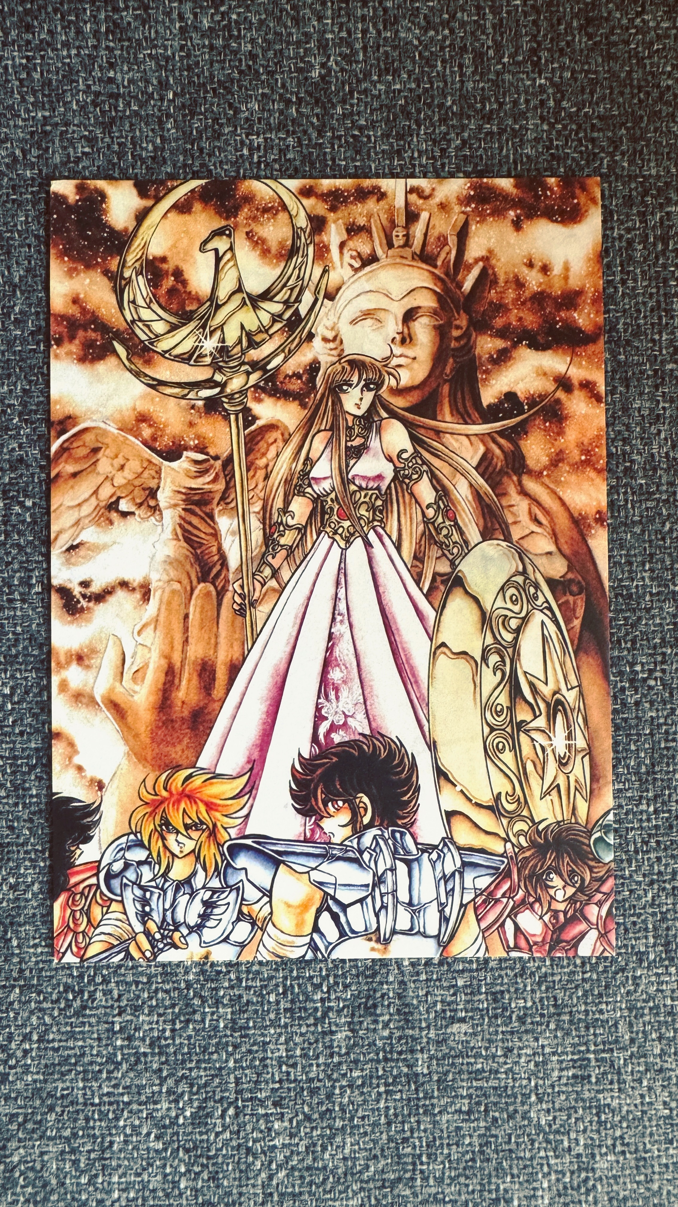 漫画版圣斗士对80后影响太大了，看有卖明信片的，果断来一套！！你们最喜欢谁？我：