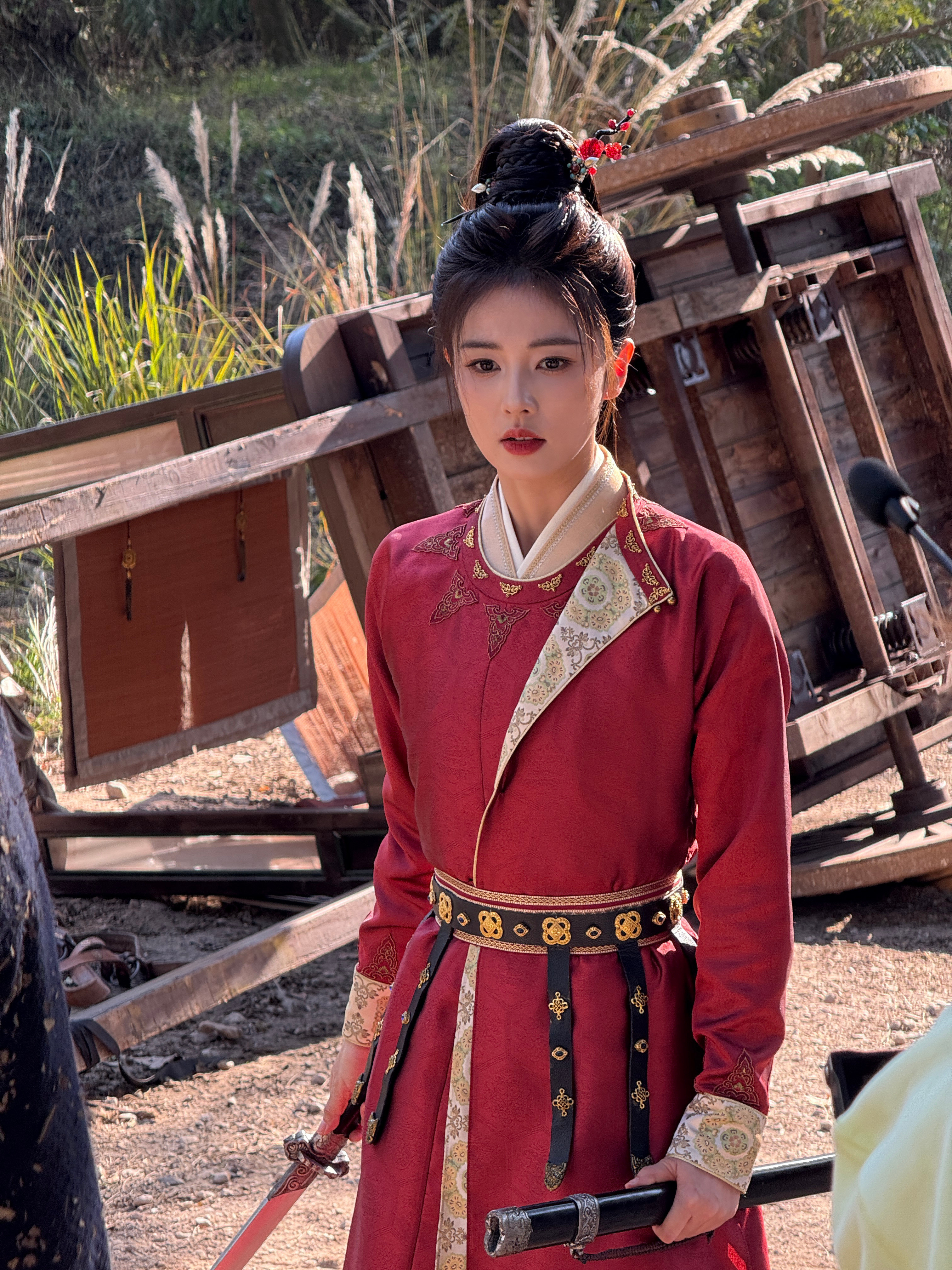 白鹿和她的三部破万剧男主合照大家都说如果唐宫破万这张图将成为绝杀！直接预言家了