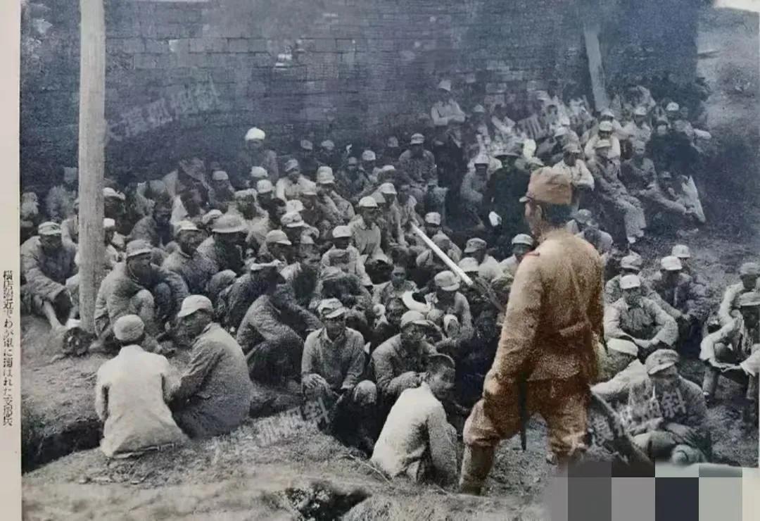 1942年的浙江金华！一个小鬼子看押100多名国军战俘，居然没有任何人敢反抗！