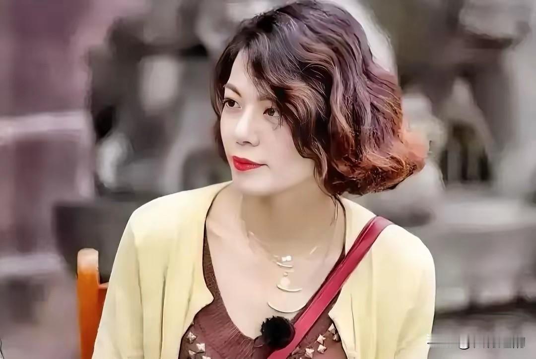 任何人跟你说谢谢，你都不要说不用谢，也不要说不客气，你要是这么回复，会让人觉得，