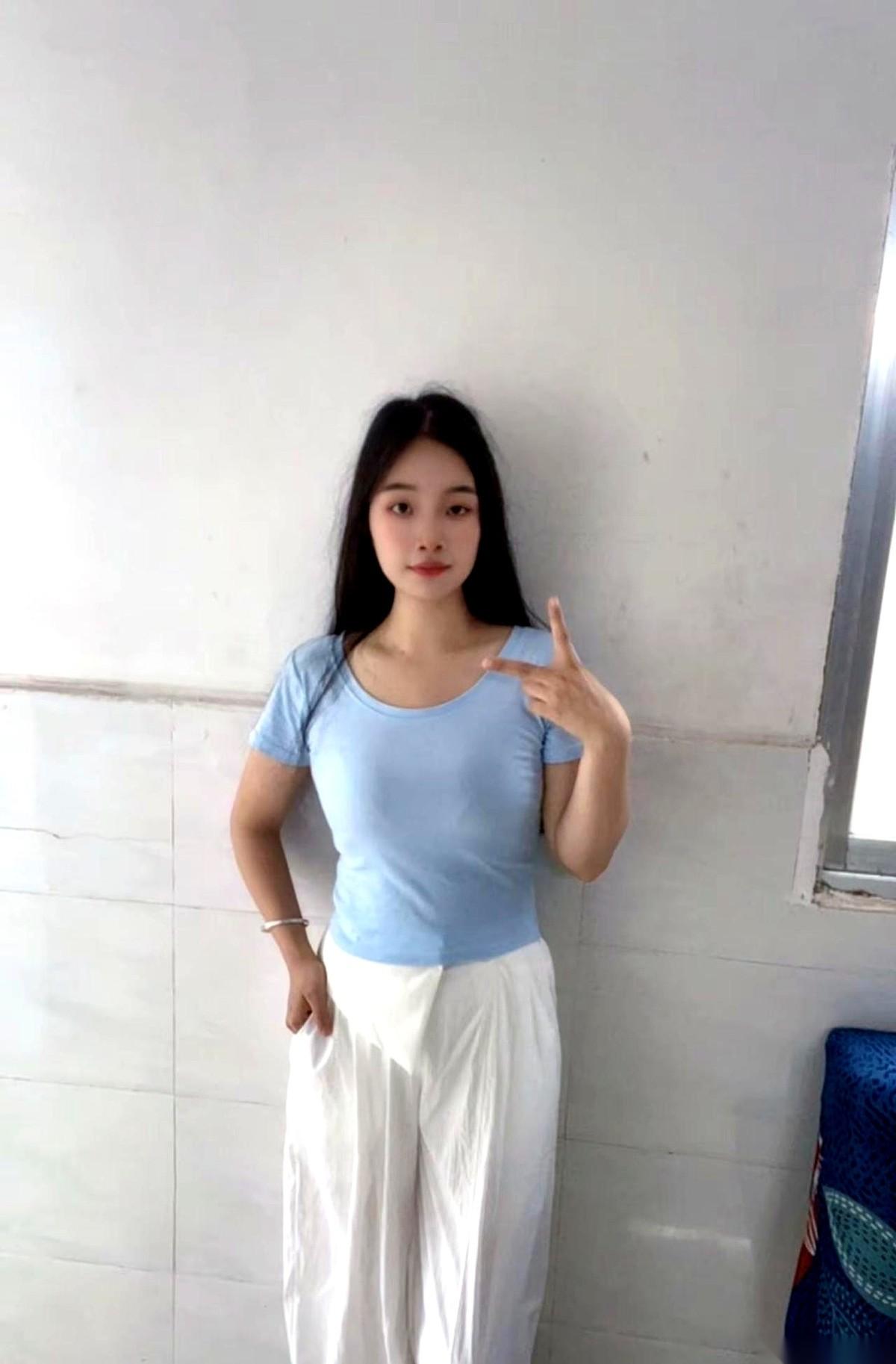 广西一个99年的女孩发了条征婚。上来一句“车房彩礼随意”，直接把我看精神了。体