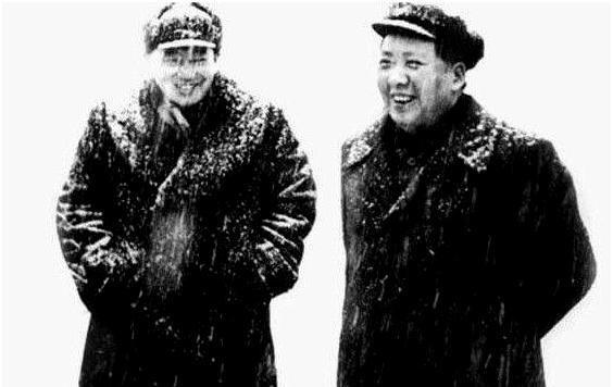 毛主席再次回到韶山，罗瑞卿强烈要求陪同，毛主席对他提出了三个具体要求1953年