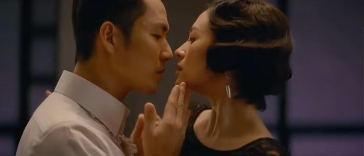 闺蜜跟我说她老公太抠了对她是一毛不拔我问她，你不生气吗？闺蜜笑着说：我申请