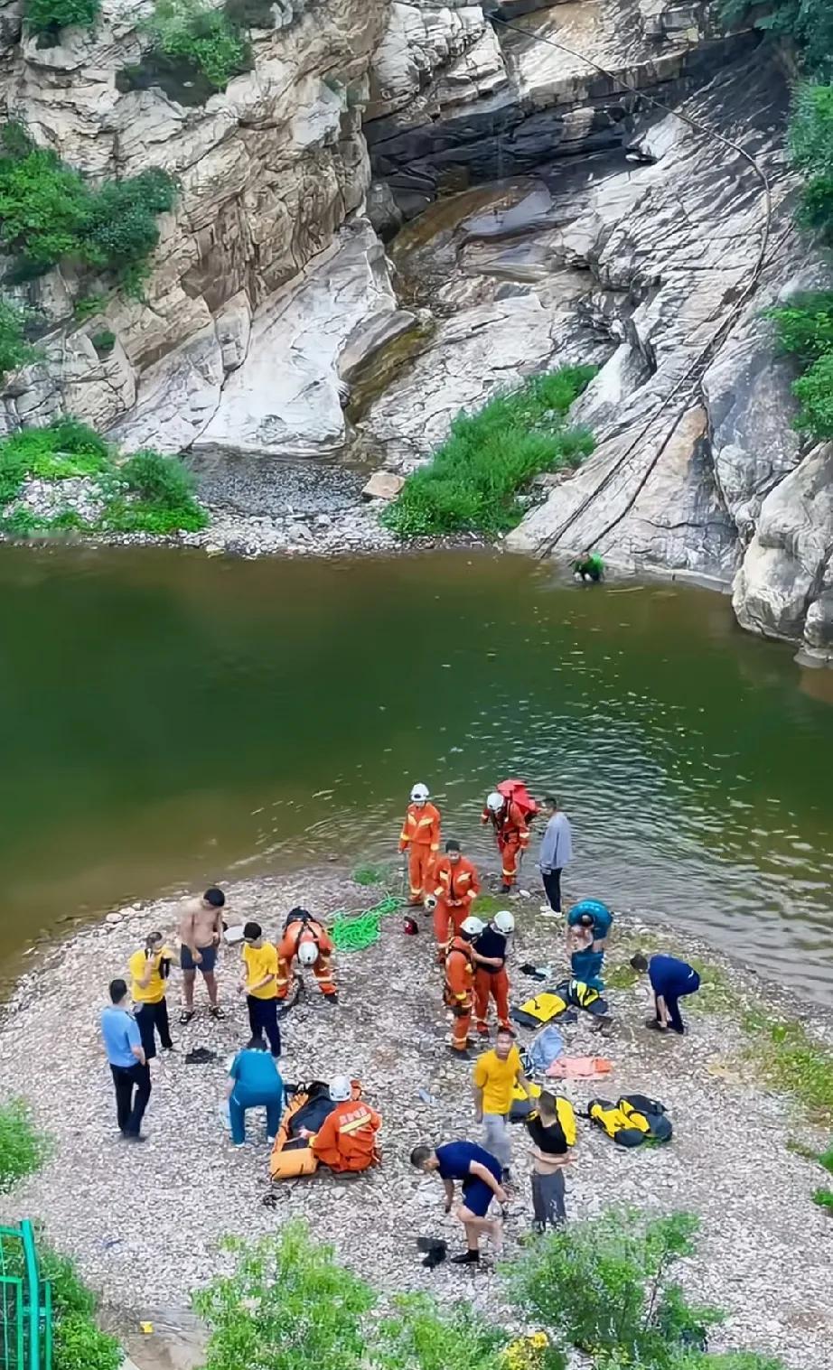 56岁大叔独闯南太行遇难，我站队明确：不同情，不讴歌，请停止美化“一个人的冒险”