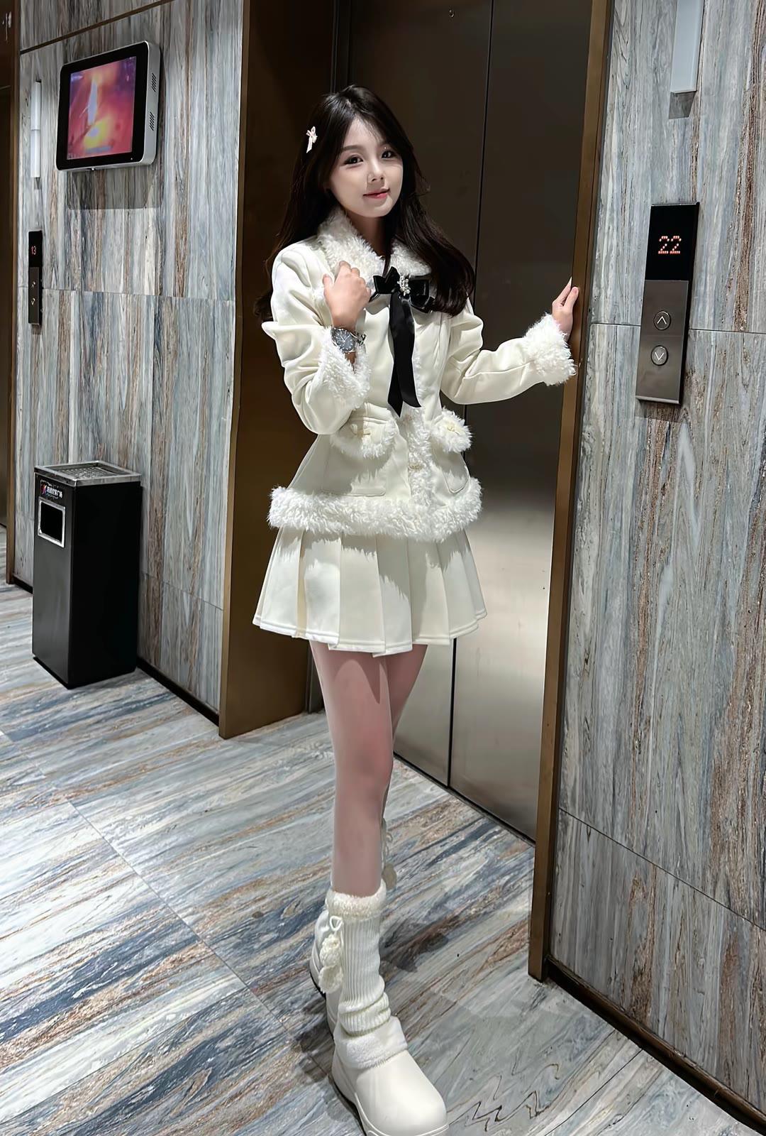 寻找镜头的美随拍穿搭