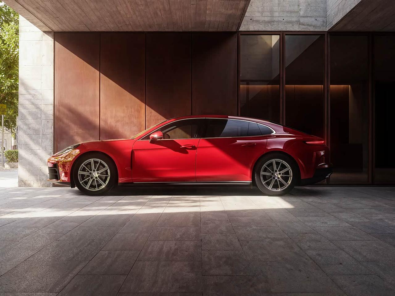 这么低吗？3月豪华品牌三年保持率，最高的是保时捷，62%，最低的是英菲尼迪，