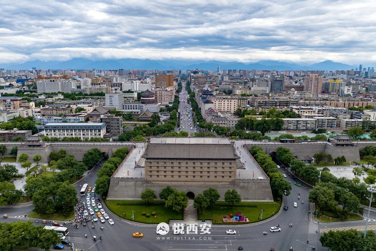 西安“十五五”规划内容中关于综合立体交通网络建设的部分目标任务↓↓↓①航空网