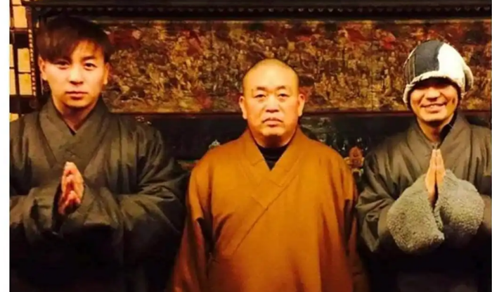 这一次，曾因前妻马蓉而被释永信力挺的王宝强，终究没能逃过一劫。释永信被捕的消息虽