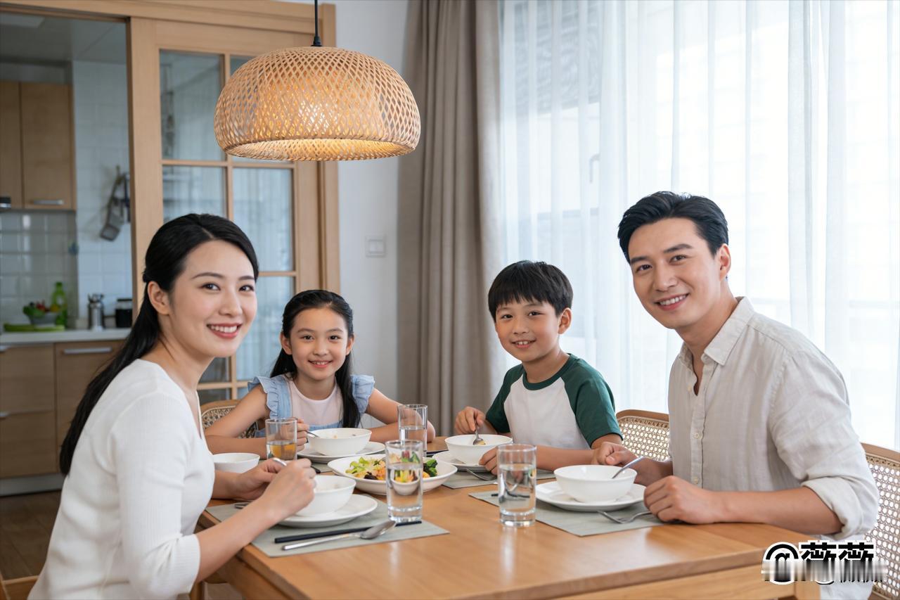 一位北大教授非常有道理的话：“如果家里有两个孩子，千万不要一碗水端平！第一：千