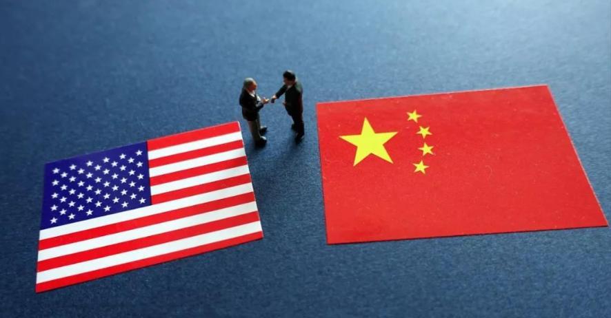 中国正紧锣密鼓筹备9.3阅兵，特朗普突然甩出“清扫令”，中美关系陷入冰点华盛顿