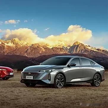 过去提到卡罗拉，大家想到的就是一辆踏实耐用的轿车。但现在有了卡罗拉锐放这个SUV