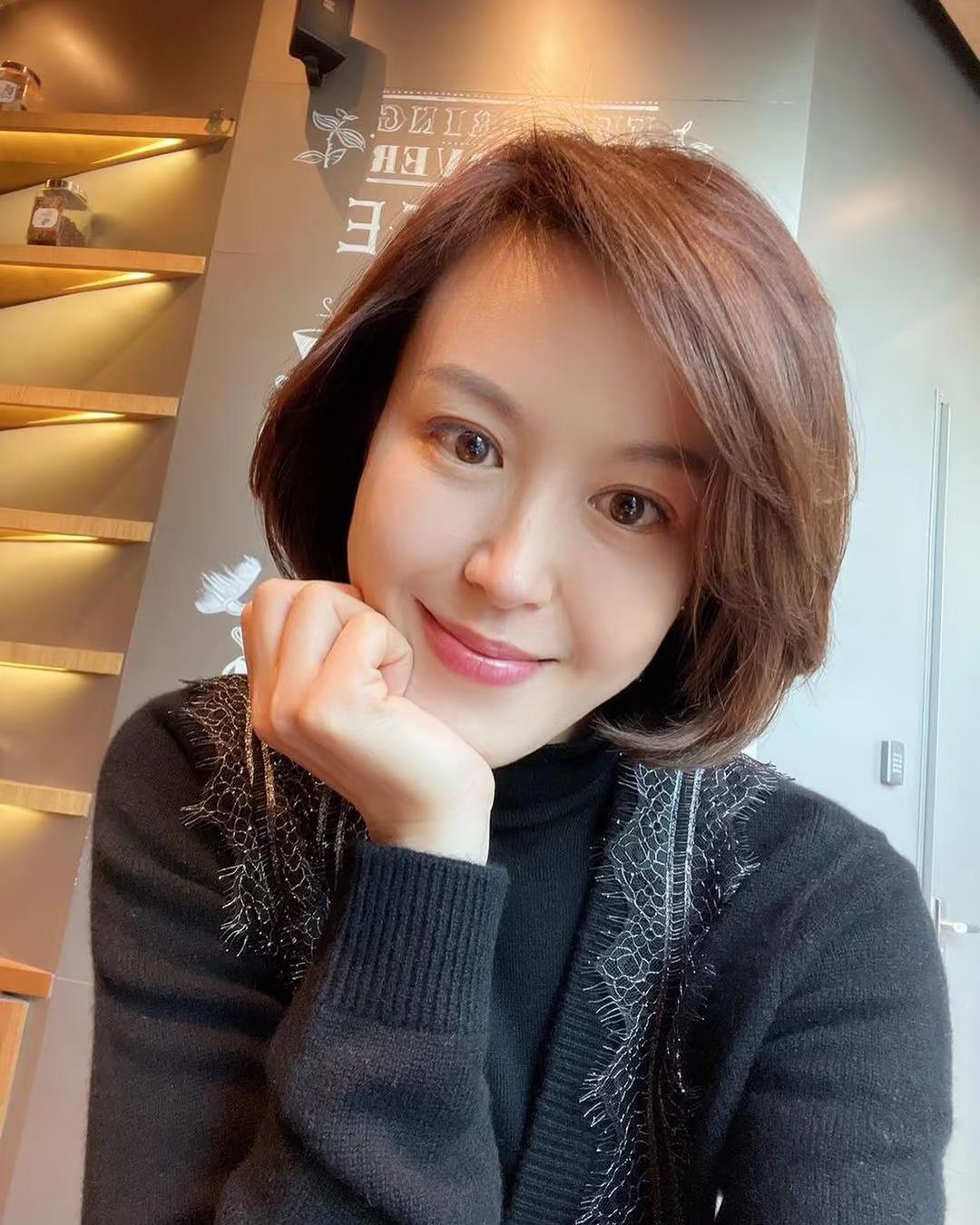 我以后再也不给人介绍对象了，好心办坏事，落了一身不是。前楼的李姐，离婚3年
