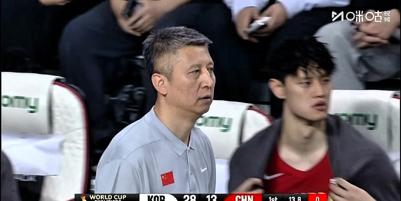 恕我直言！郭士强帅位岌岌可危，大比分再输韩国男篮，精气神全被打散了，现在后悔了吧