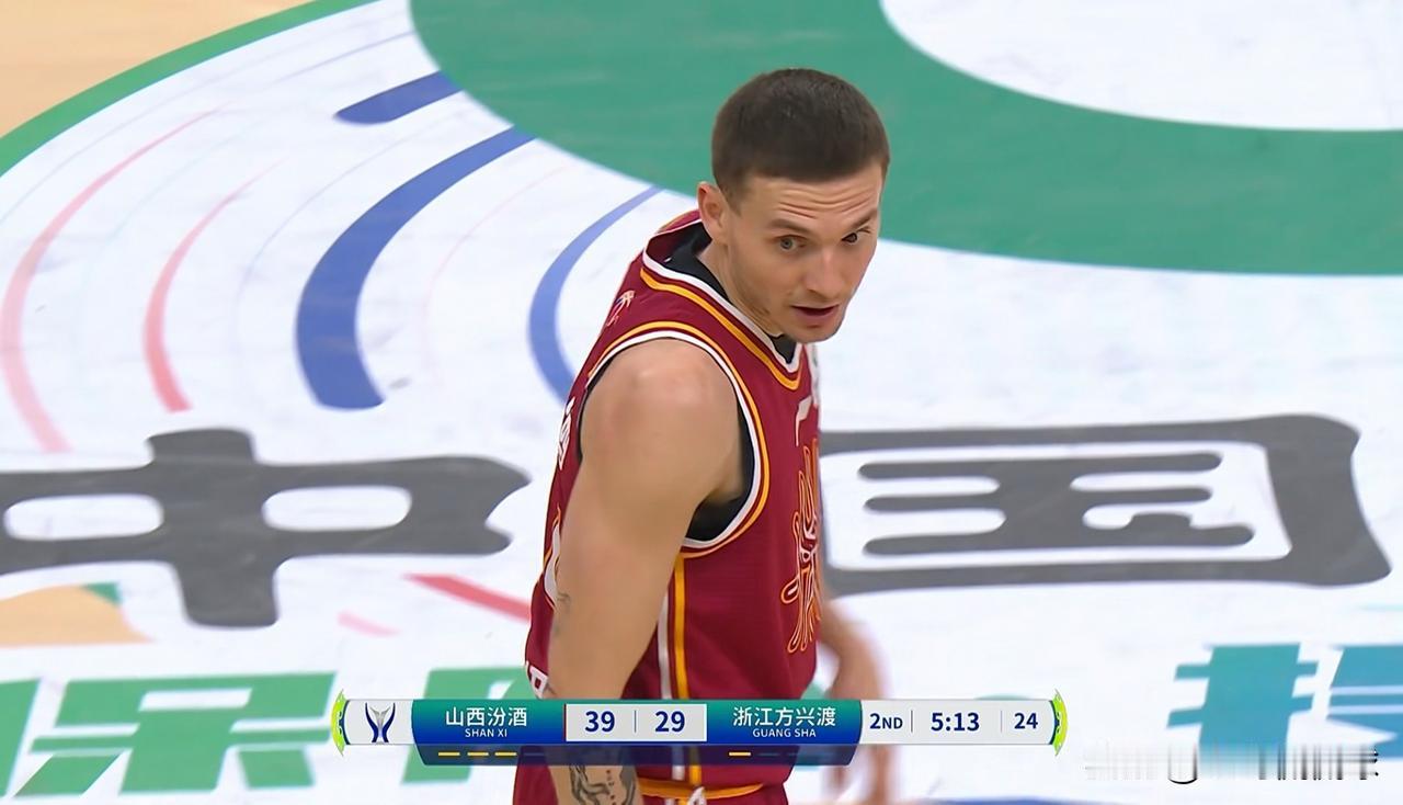 山西汾酒外援盖伊真是大失水准！在今天进行的山西汾酒和浙江方兴渡的CBA俱乐部杯半