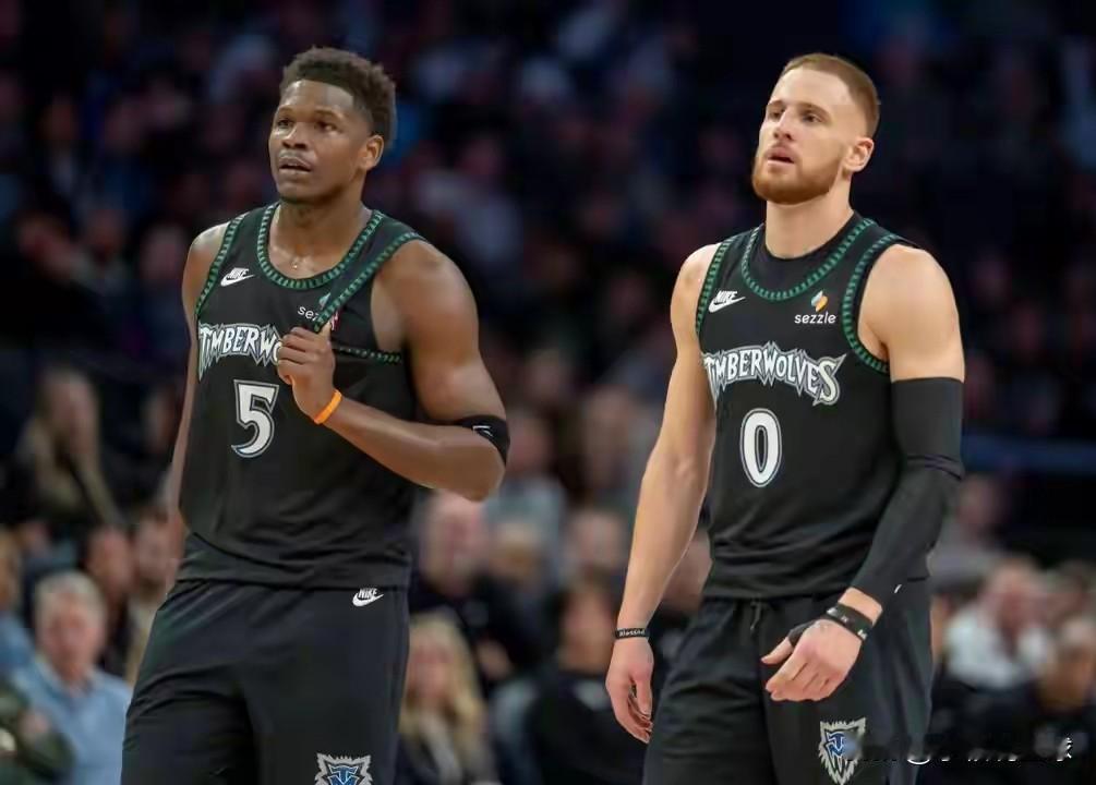 华子重伤离场！4月26，森林狼一场比赛折损2名核心:一、森林狼与掘金的G4