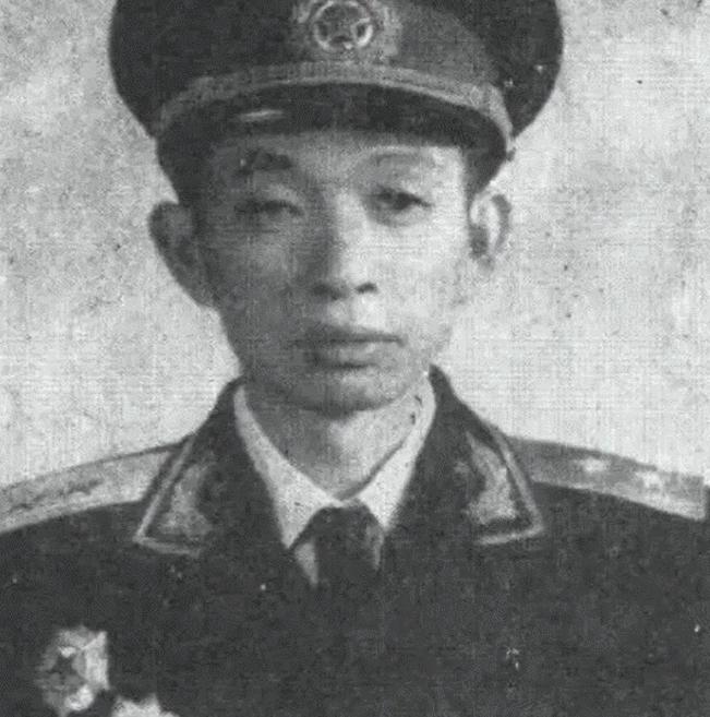 1959年，王必成带头批判粟裕，会后贺龙感叹：王必成可深信、可深交。 195