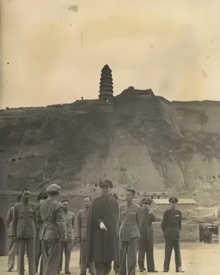 1947年，校长唯一一次到延安~~~