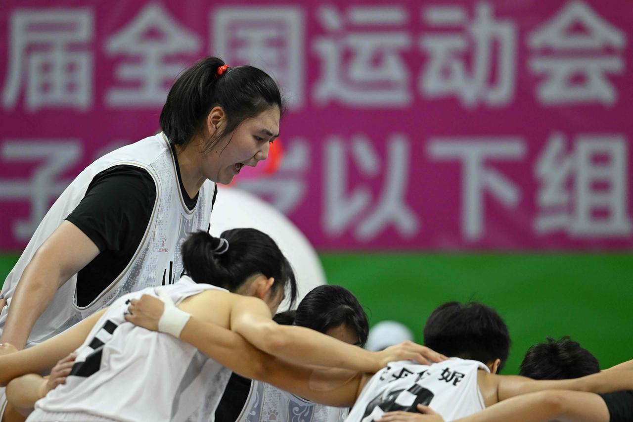 全运会U18女篮四强必是鲁湘苏川（央视播2场）今天16:00，是湖北战山东，