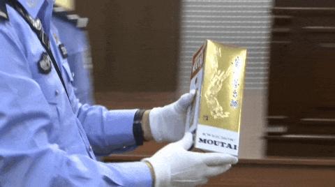 太缺德了！浙江舟山，男子做生意需要经常请客吃饭，就在网上认识的一名商家手中买了3