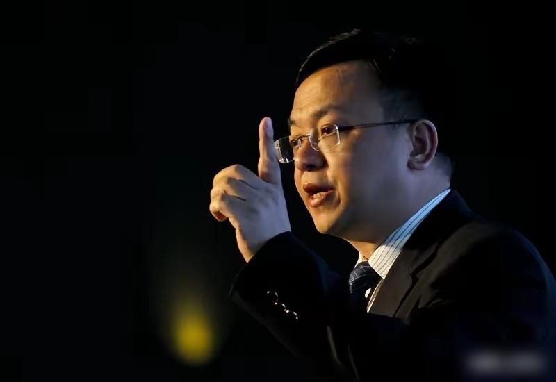 王传福谈及比亚迪全固态电池时明确，其1200公里以上的稳定实际续航是核心技术突破