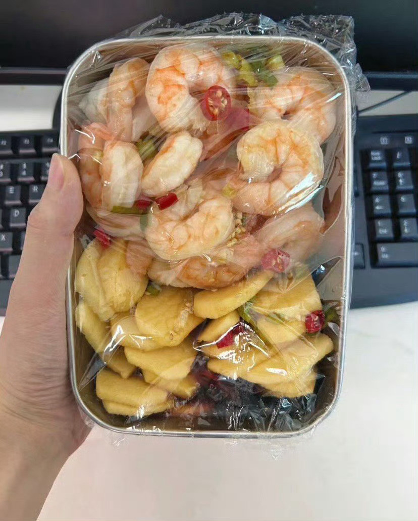 同事给我带饭，收我20合理吗​​​