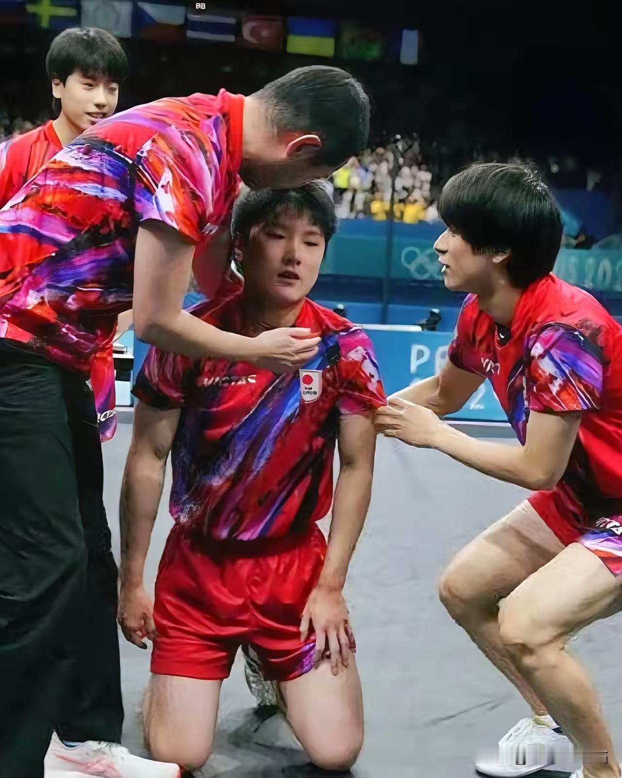 张本智和这会真玩脱了！不是因为输球给克罗地亚，也不是因为对手太强，而是因为忘