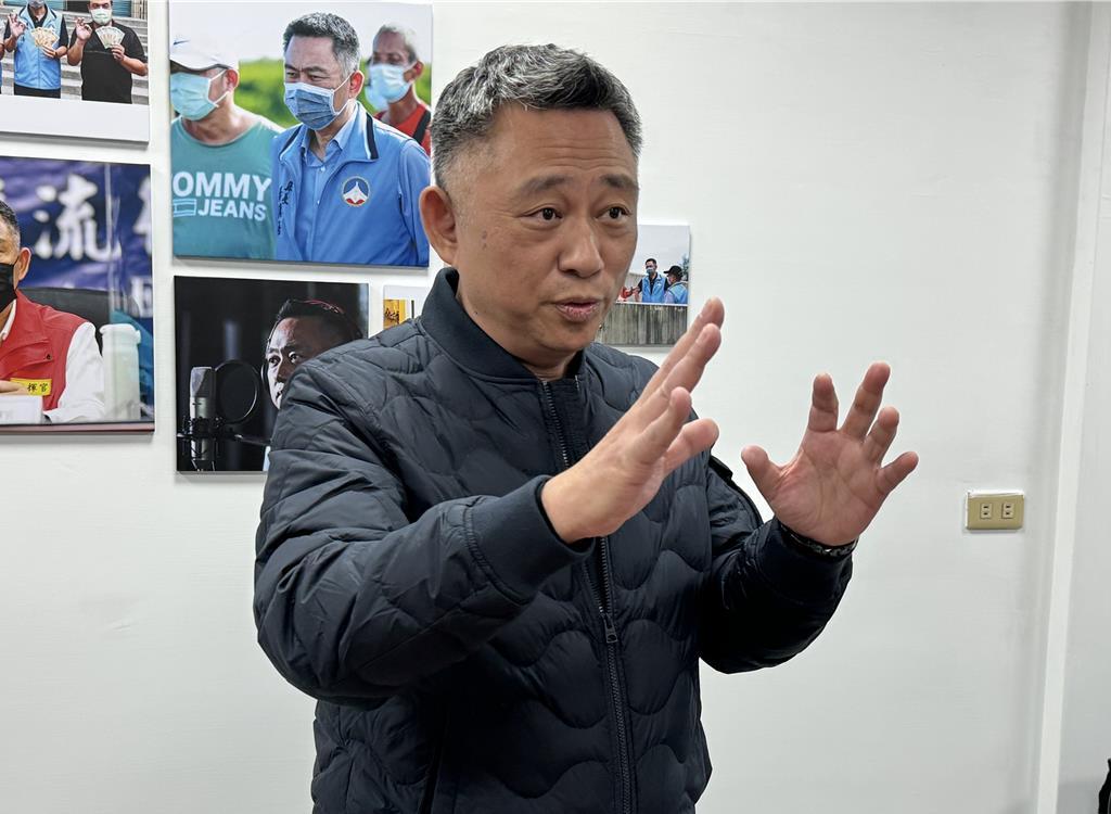 国民党金门县长选举出现内讧国民党金门县党部今(3)日召开委员会，一致通过向国