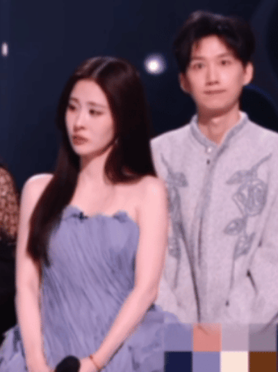 张碧晨哭得好美歌手2026张碧晨哭的时候，弹幕都在刷“别哭了”。但我觉得她哭一