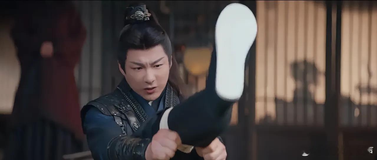 追《折腰》真被魏劭亲妈朱夫人气到！她那行事风格，简直毫无大局观，满心只有自己的小