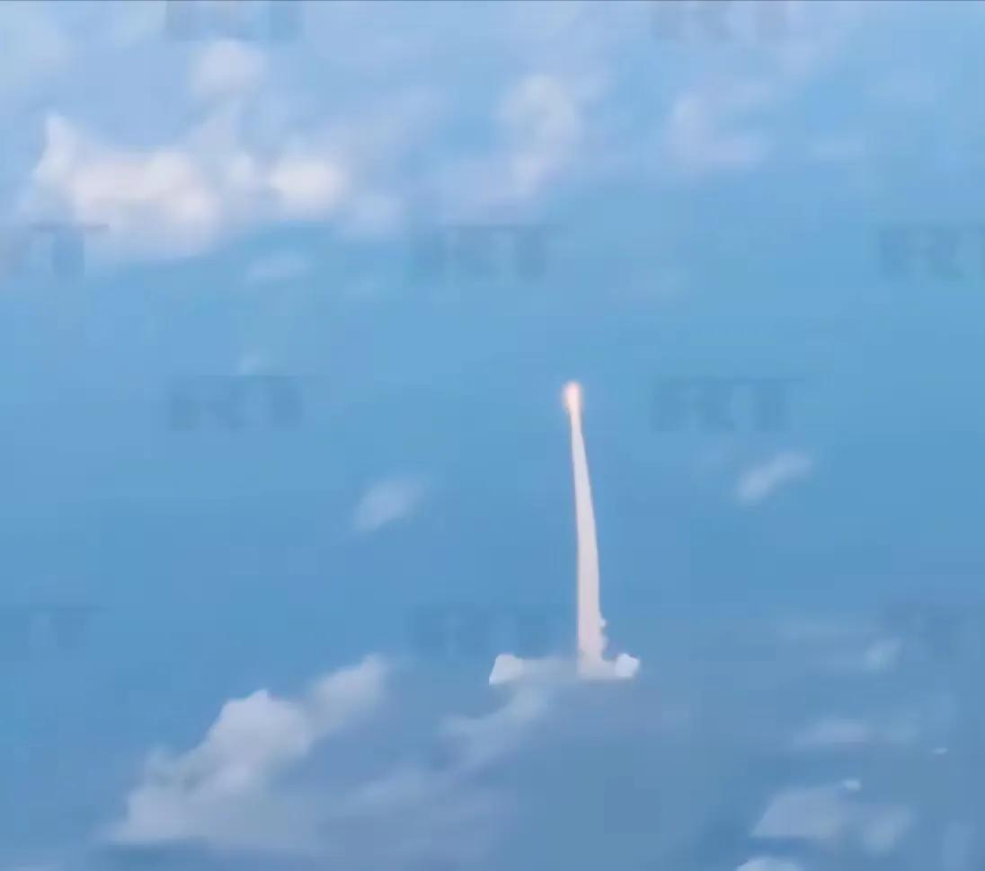 天价厕所罢工！美国登月梦先栽在“屎尿”上，930亿计划露馅了麻烦大了！美国