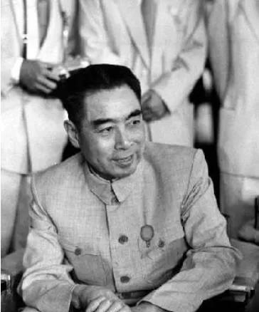 1930年，周恩来去苏联期间，斯大林非常欣赏他，表示希望周恩来担任当时的最高领导