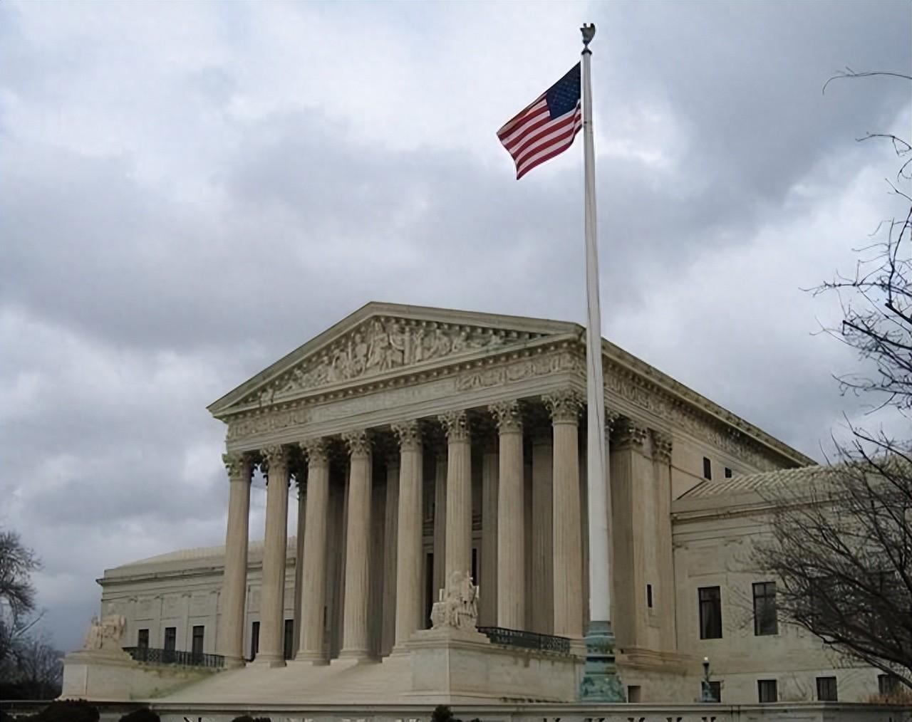 全世界，谁最不希望美国倒下？不是日本，答案可能非常残酷是与它博弈最激烈的中国