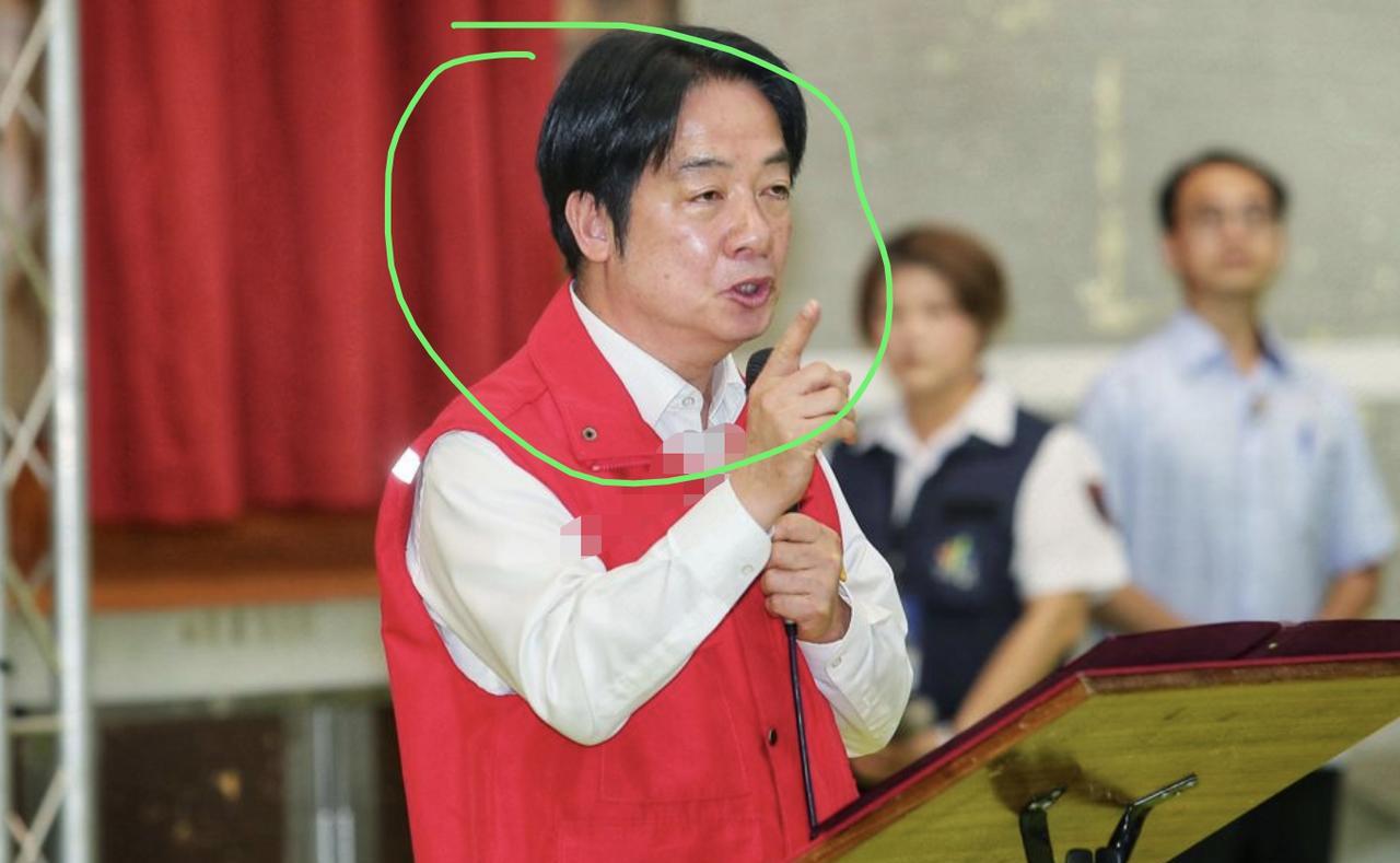 当“台独”势力夸耀“伤口很逼真”，证明它们相当认真地对待“以武拒统”，解放军在武