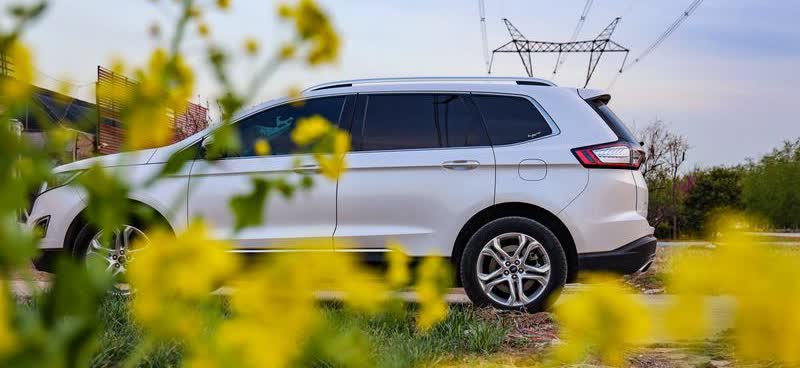 日产探陆和锐界L，谁的油耗表现更胜一筹？想买中大型SUV？那油耗表现可得