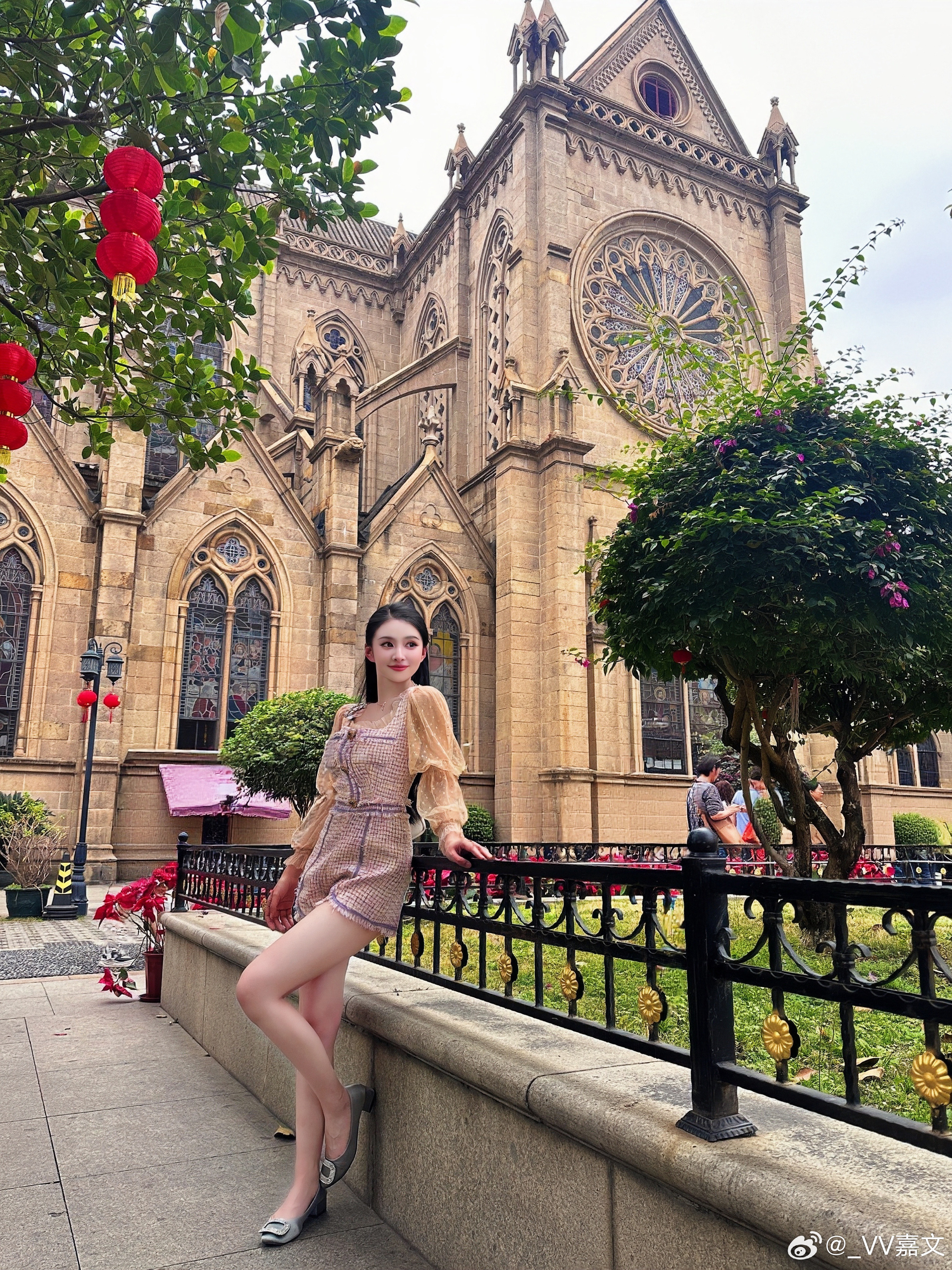 广州好心人真多☺️一路丢东西全靠路人捡广州