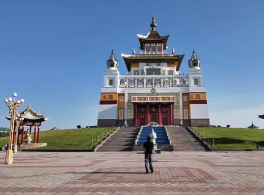 欧洲唯一的佛教国！祖先来自中国西北，满街黄皮肤却只会俄语？在欧洲边缘、伏尔加河