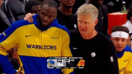 库里最终没能拯救勇士这一幕看哭了！还剩最后1分钟，勇士94:110落后