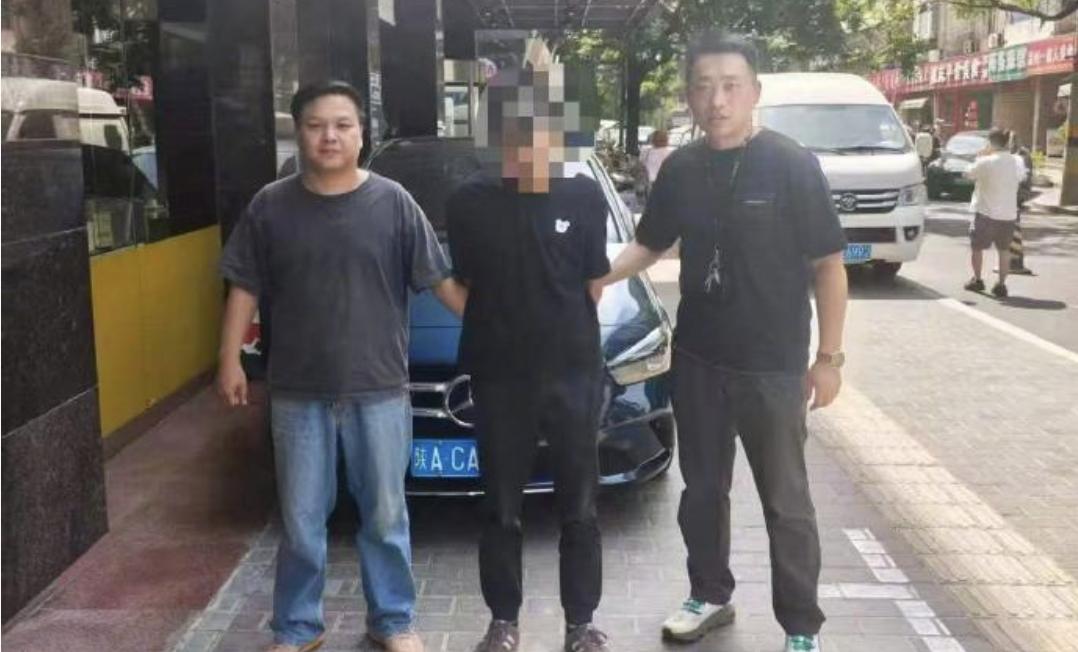 这胆子也太大了！陕西西安，一卤肉店老板觉得营业额总是不太对劲，明明每天卖出不少分
