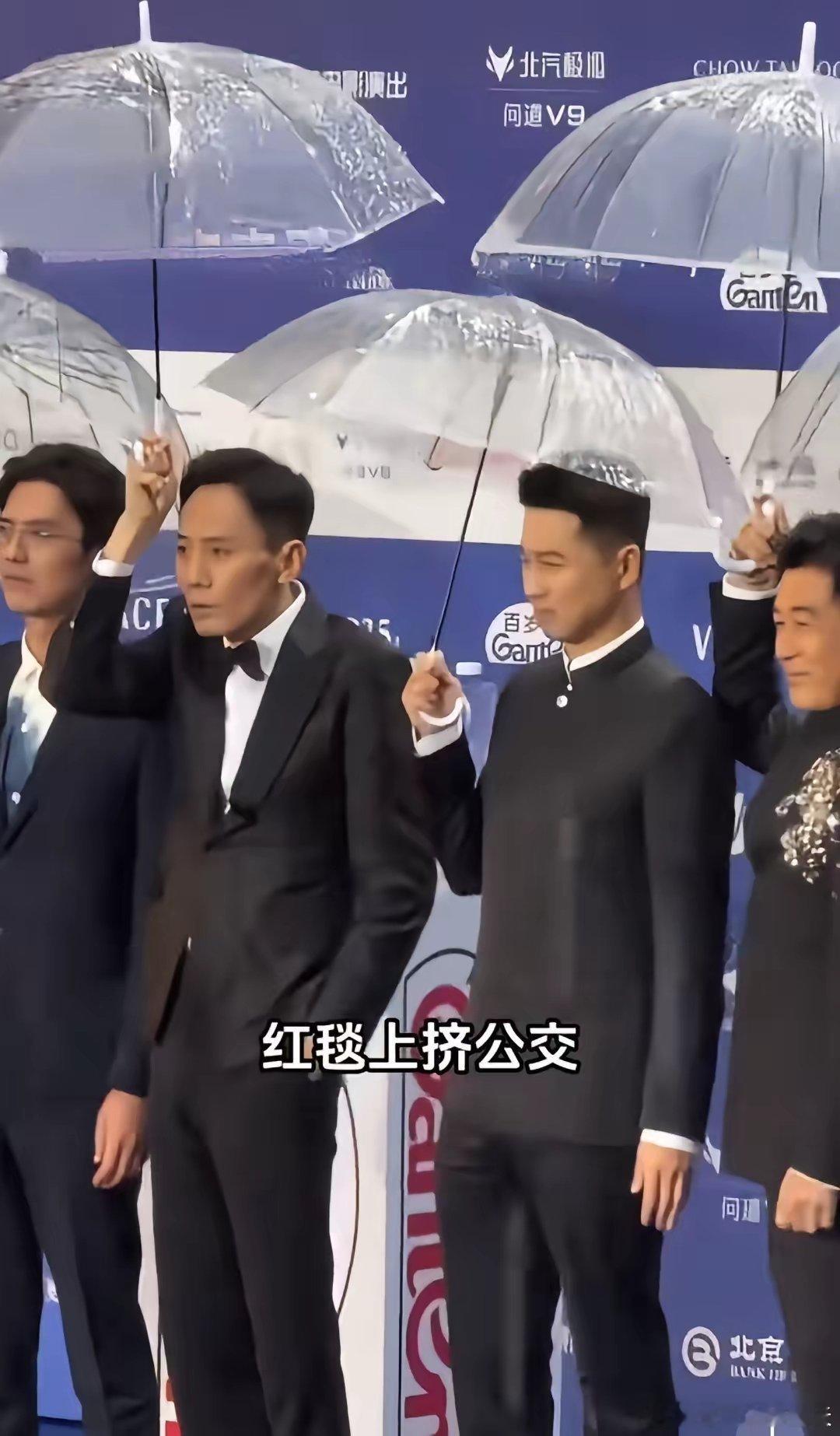 48岁的刘烨，给所有男人提了个醒，那就是你可以老点，也可以瘦点，但是绝对不能“傻