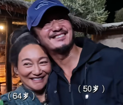 惠英红第一次与吴京合作是在1997年的电视剧《太极宗师》，那是吴京第一次当上男