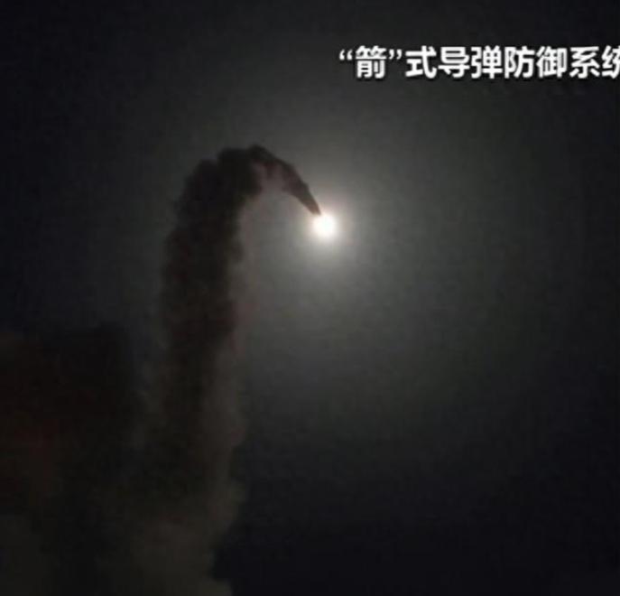 以色列这是要豁出去了，就在不久前，当地官方正式对外宣布要全力加快生产高端反导拦截